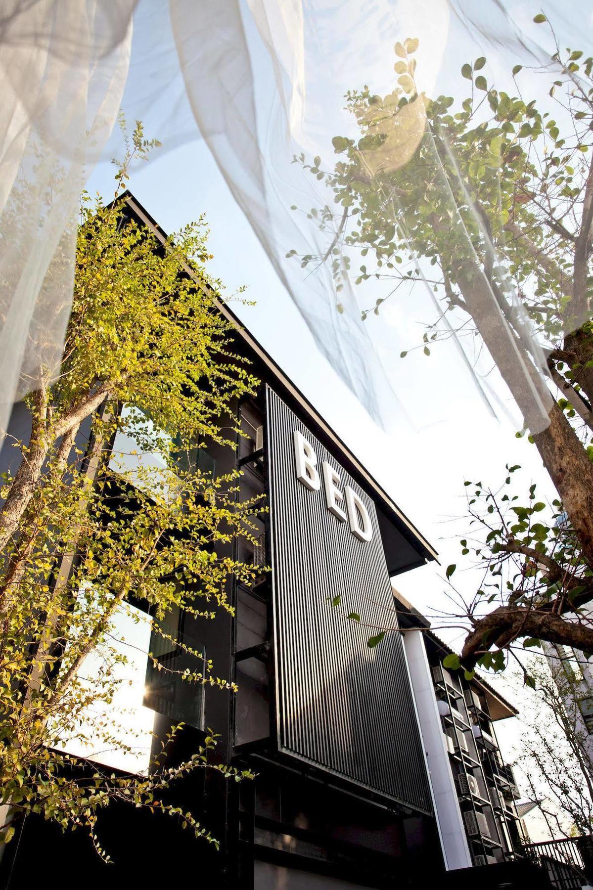 Hotel Bed Phrasingh-Adults Only Chiang Mai Exterior foto